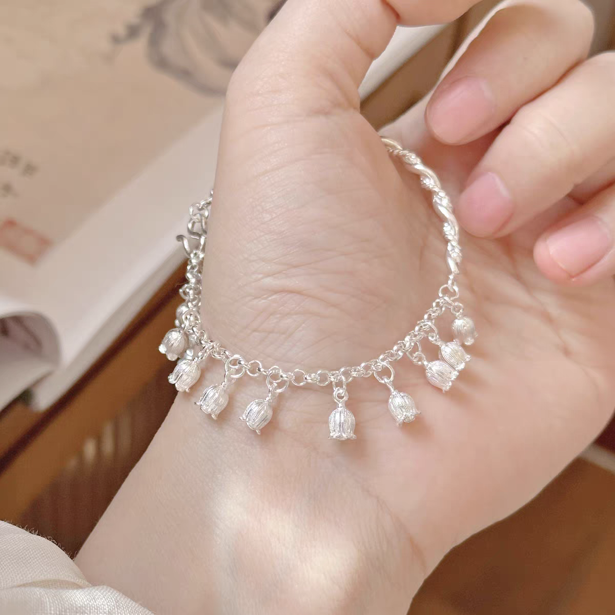 Tulips Garden 990 Silver Certified Bracelet