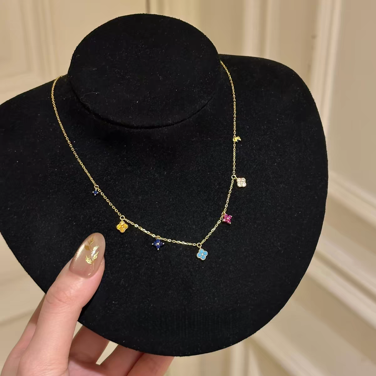 Minimal Muse 925 silver Necklace with certificate