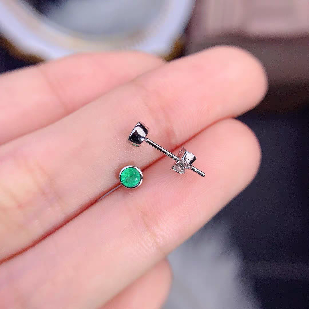 Natural Emeralds Sterling Silver 925 Stud Earrings with lab certificate 3*3mm
