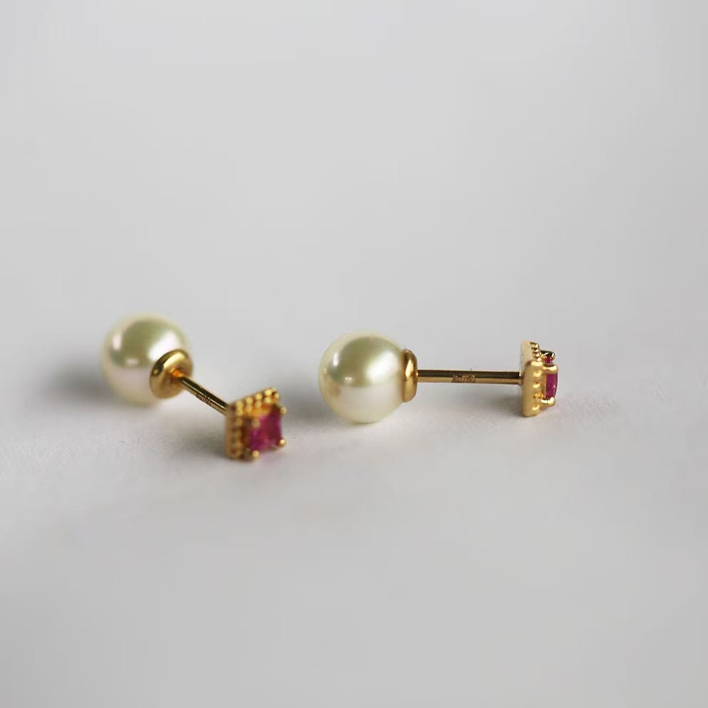 Exquisite minimalist Warm Winters Sterling Silver 925 Stud earrings with gold plating