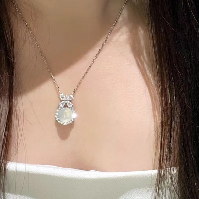 Moon stone Sterling Silver with Cubic Zircon Necklace with lab certificate