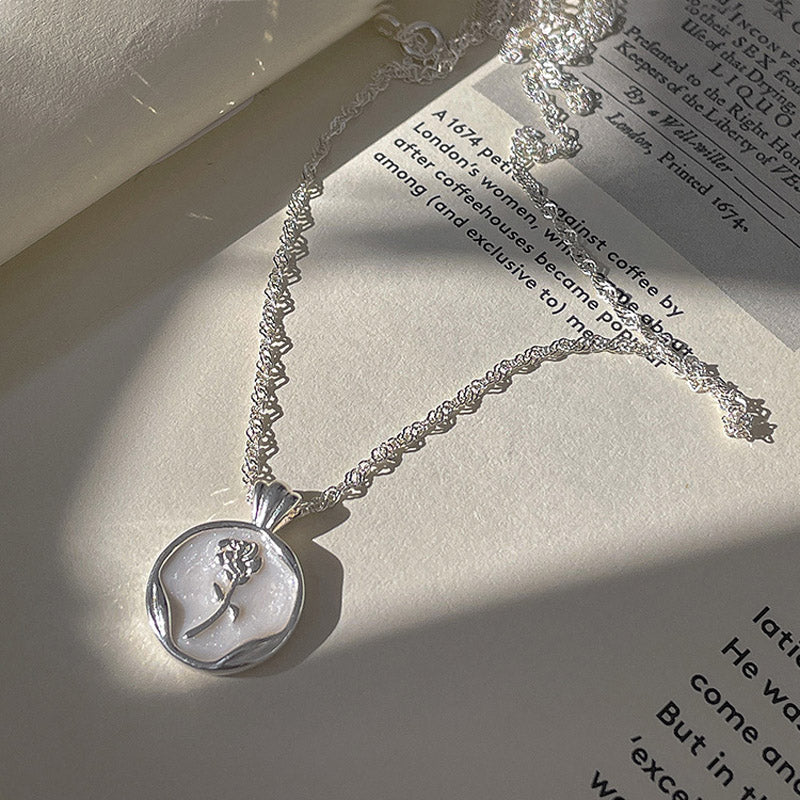 Minimalist Tulip garden Necklace 925 Sliver
